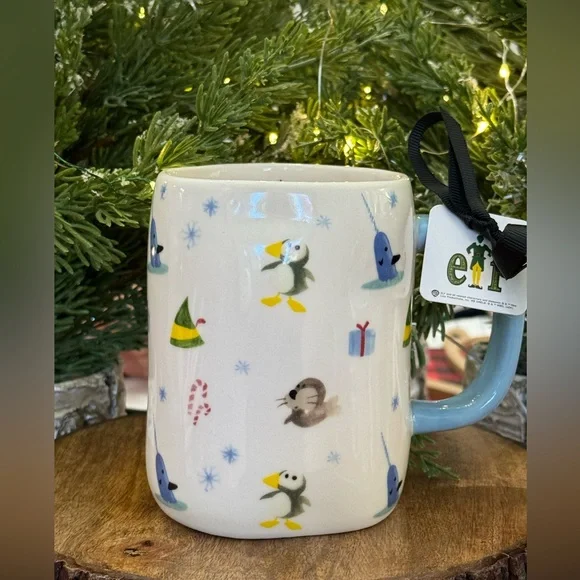 ✨ Brand NEW w/Tags Rae Dunn elf Collection SANTA’S HELPER Mug ✨ - Picture 2 of 12